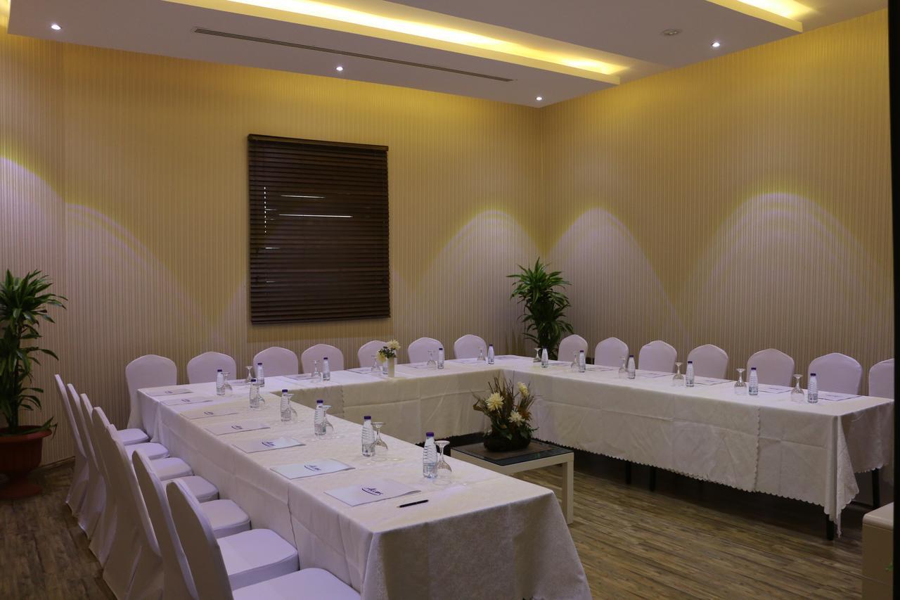 Hotel Granada Palace 4*
